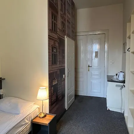 Good Time Ξενοδοχείο με διαμερίσματα Λοτζ