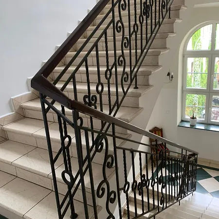 Good Time Ξενοδοχείο με διαμερίσματα 3*