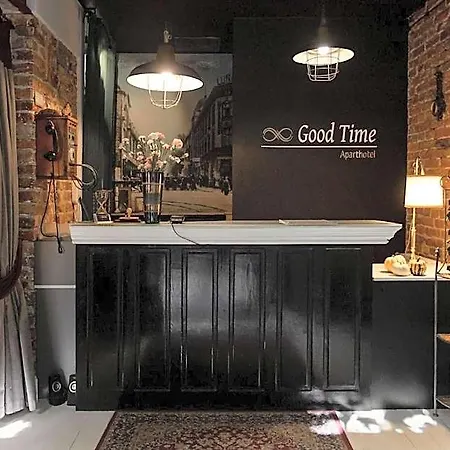 Good Time アパートホテル ウッチ