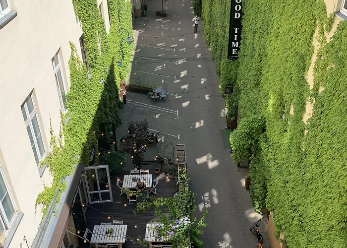 Aparthotel Good Time Lodž